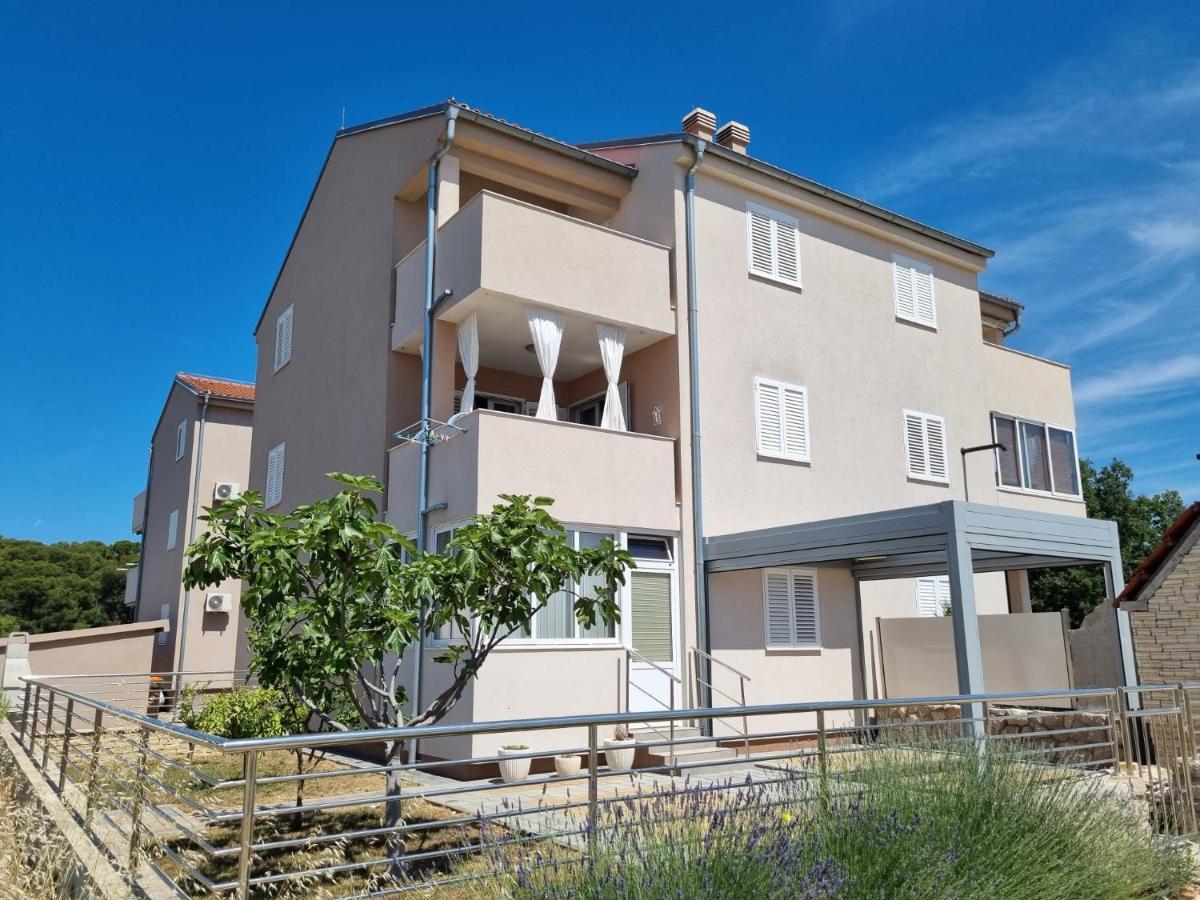 Apartman Marija Biograd Na Moru Εξωτερικό φωτογραφία